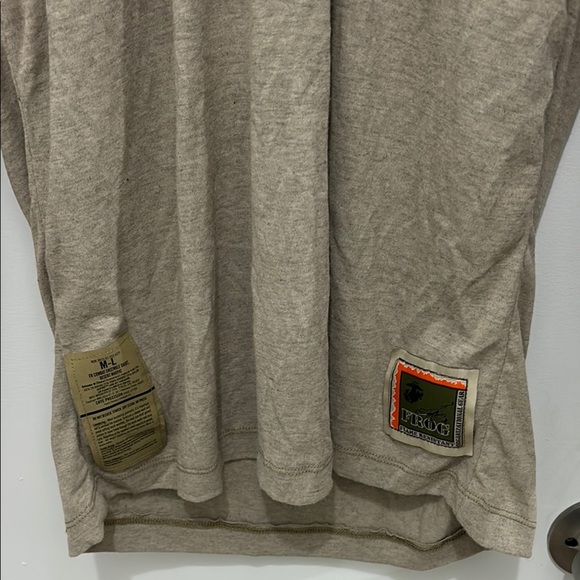 Men's Tactical Shirt in Tan and Camouflage - Picture 2 of 4